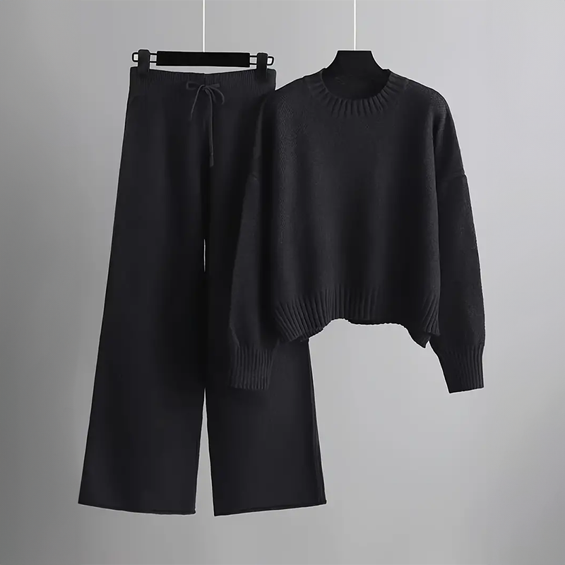 Noelle Soft Knit Set