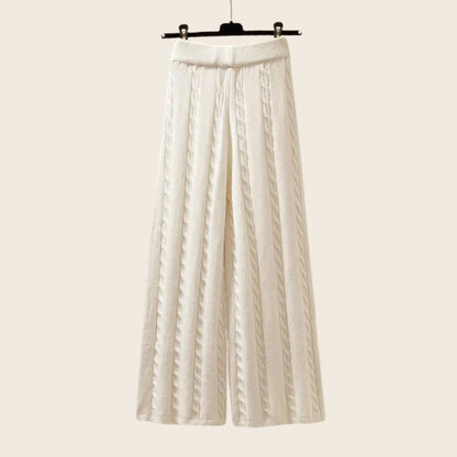 Solara Comfort Knitted Set