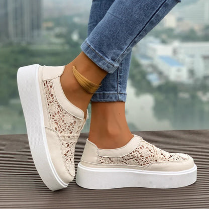 Terra Lace Sneakers