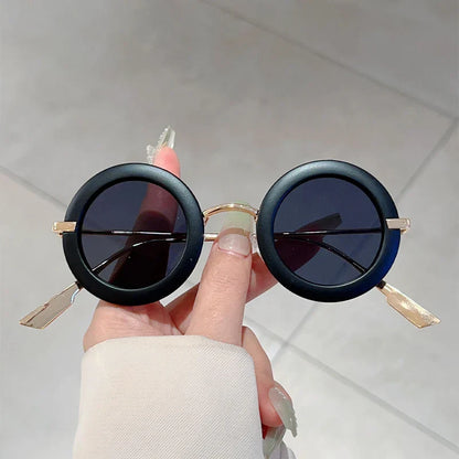 Finesse Round Sunglasses
