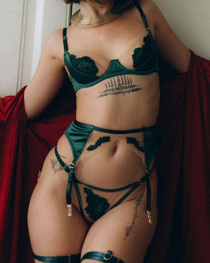 Iron Eclipse Sexy Mesh See-Through Flower Embroidery Push-Up Bra Sexy Lingerie Set