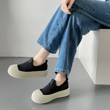 Cortona Cross-Band Sneakers